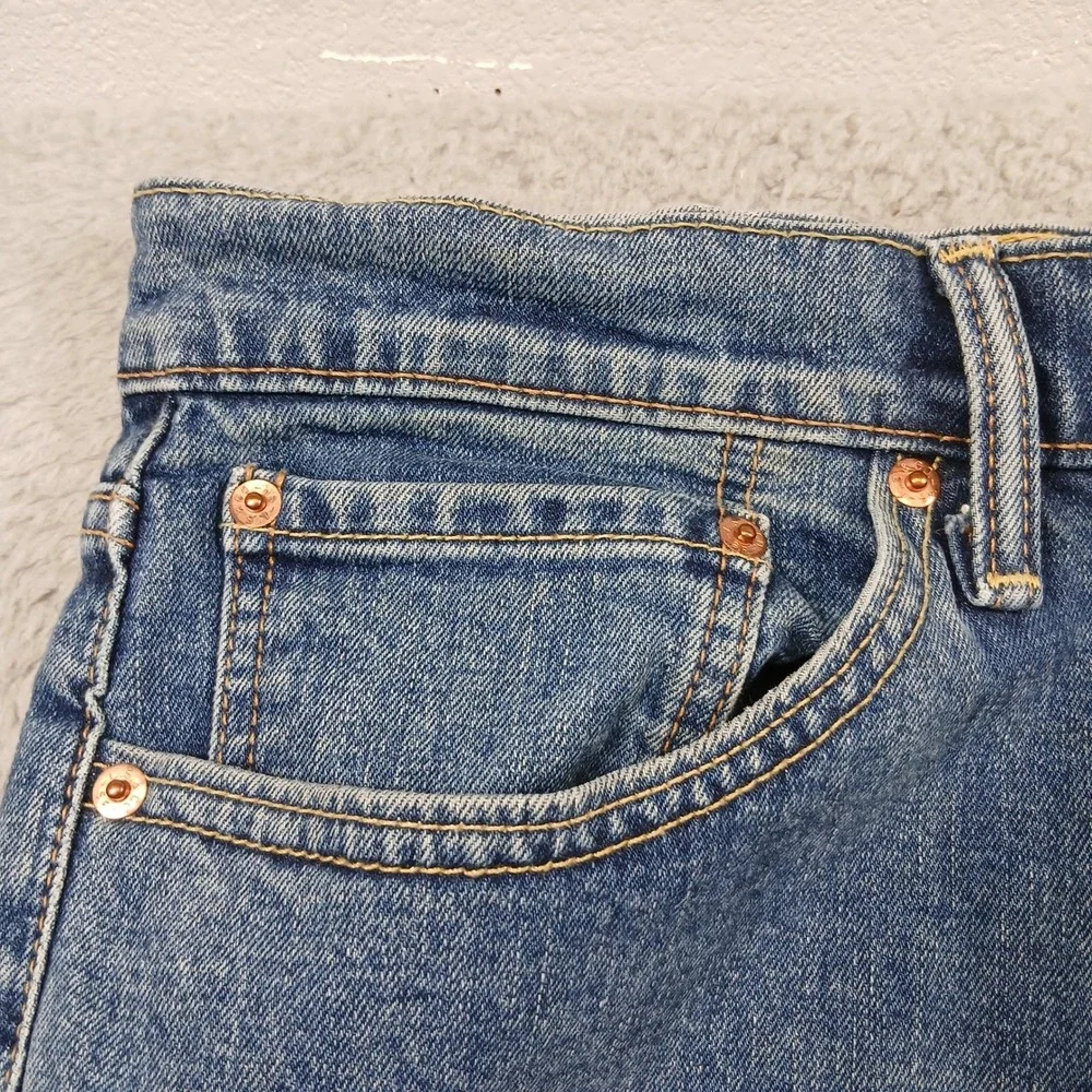 Levi's 514 Straight Fit Jeans Mens 42x32 Medium Wash Blue Denim Classic‎